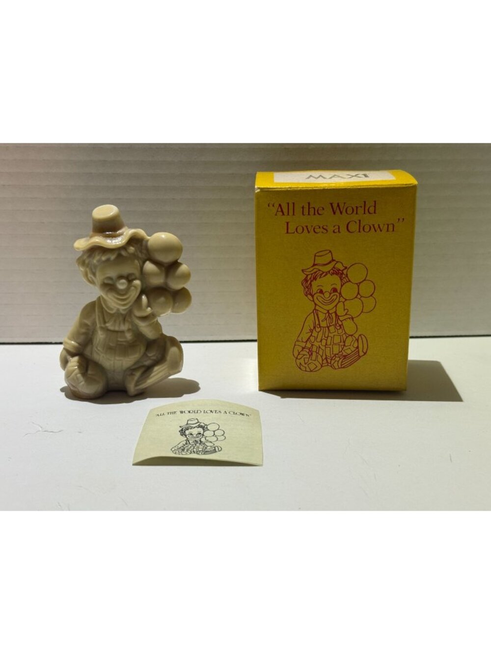 Vintage Mosser Glass All the World Loves A Clown "Maxi" Tan/Brown